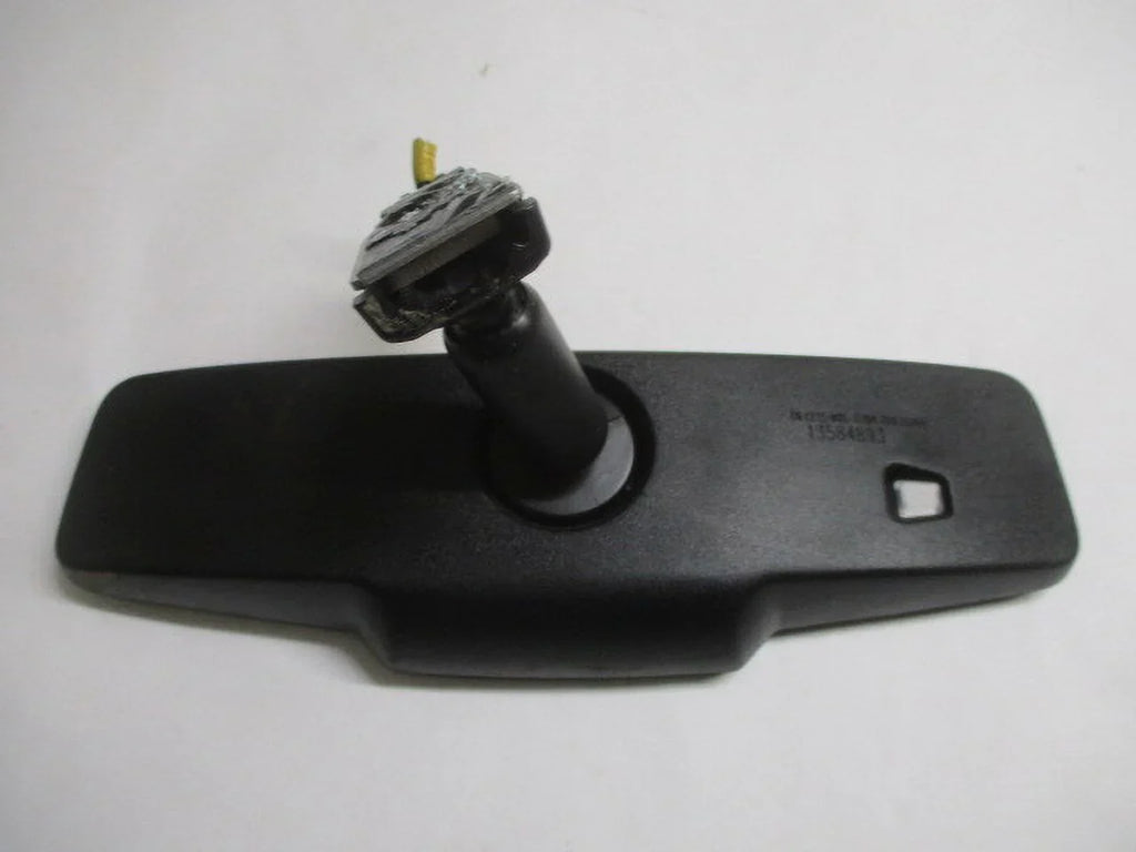 Pre-Owned Chevrolet Equinox Rear View Mirror w/Auto Dim Onstar & SOS OEM LKQ (Good)