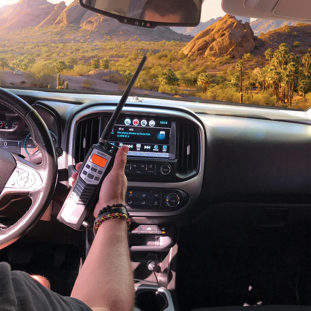Uniden PRO501TK Pro Series 40-Channel Handheld CB Radio with Magnet-Mount Antenna, Black, PRO501TK