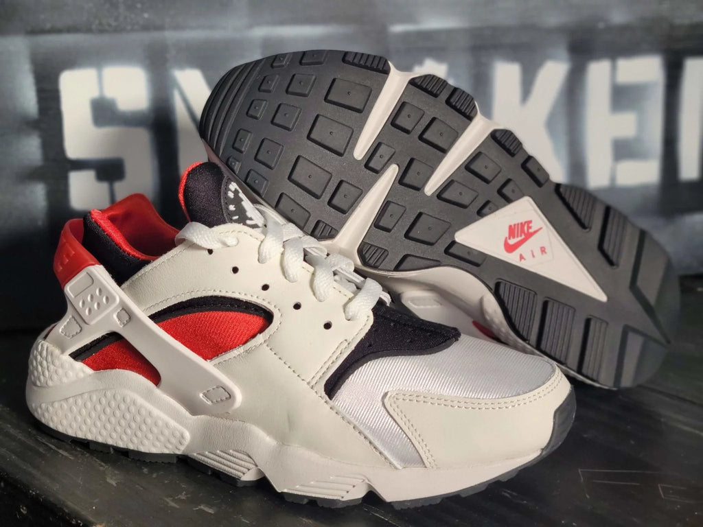 Nike Air Huarache White/Red Running Shoes DH4439-103 Women 7.5