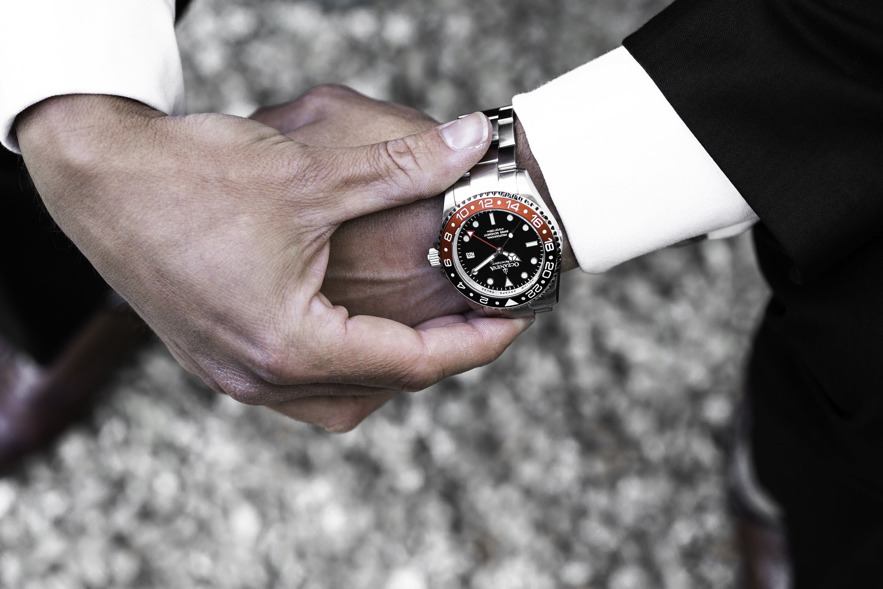 Oceaneva™ Men's GMT Deep Marine Explorer 1250M Pro Diver Watch Red and Black- Quartz, Swiss Movement Stainless Steel Bracelet