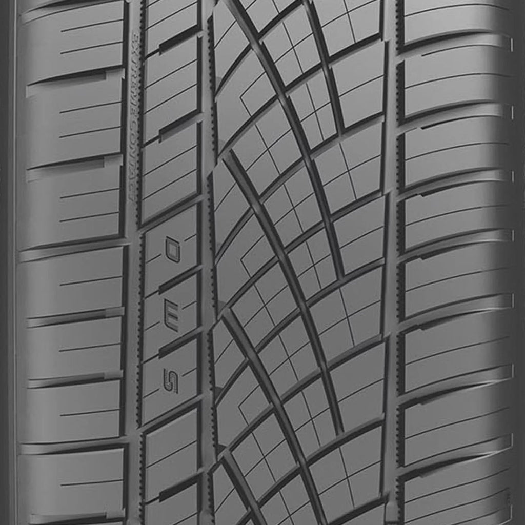 Continental ExtremeContact DWS06 PLUS All Season 275/35ZR18 95Y Passenger Tire Fits: 2006-07 Chevrolet Corvette Z06, 2008 Chevrolet Corvette 427 Limited Edition Z06