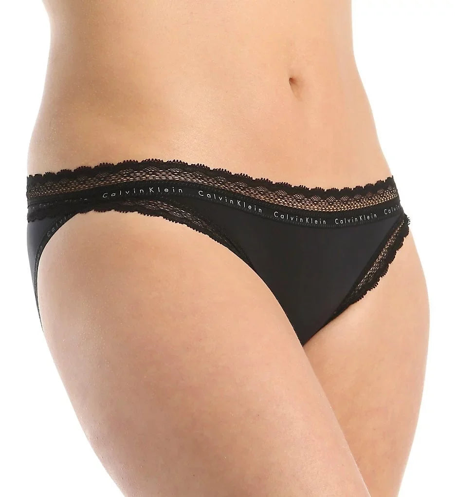 Calvin Klein QF1422 Signature Bikini Panty (Black L)