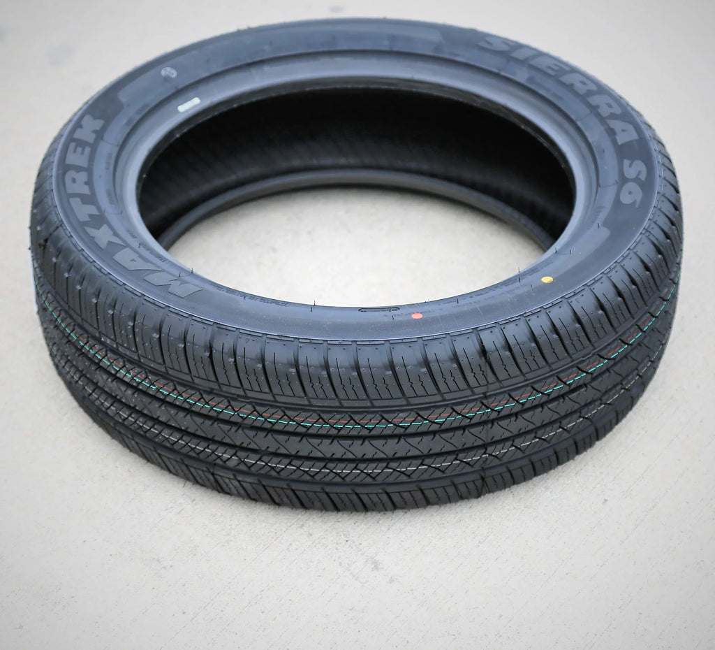 Maxtrek Sierra S6 255/60R18 112H A/S All Season Tire