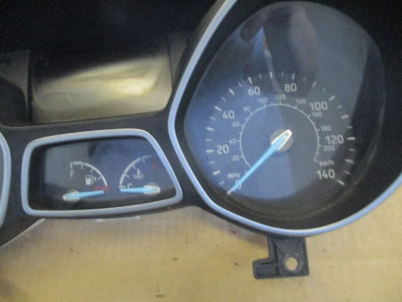 Pre-Owned 2017 Ford Escape Speedometer Speedo Cluster MPH 63K OEM LKQ (Good)