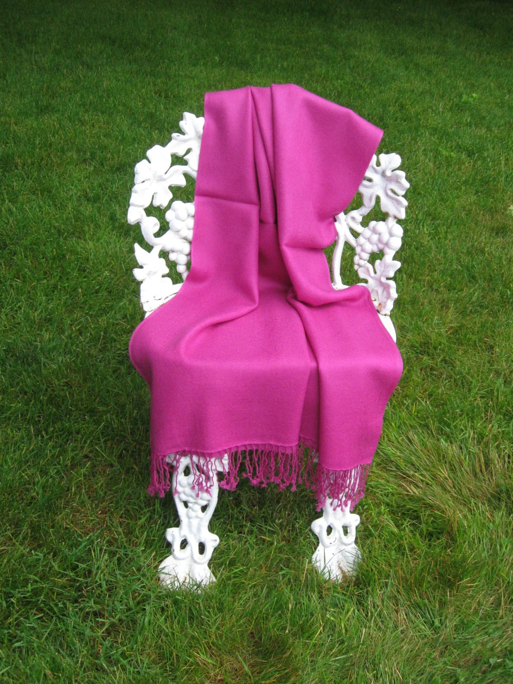 Scarf/Scarves/Shawl/Shawls/Stole/Wrap/Pashmina Scarf/Pashmina Shawl/Cashmere/Cashmere Scarf/Wool/Silk (Raspberry Sorbet)